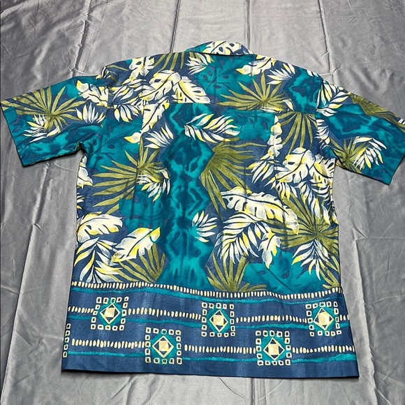 Ralph Lauren Mens Hawaiian printed button down casual floral print size Medium - Picture 9 of 14